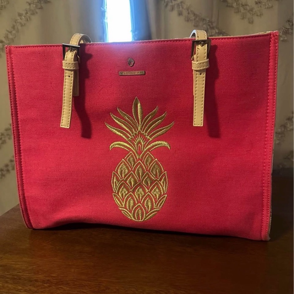 Red Canvas Pineapple Tote with Beige Straps